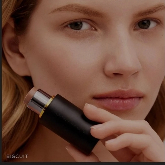 Westman Atelier MINI Petite Trace Cream Contour Stick BISCUIT. 🌟Host Pick🌟 - Picture 3 of 6